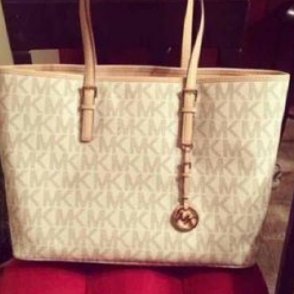 Mk tote